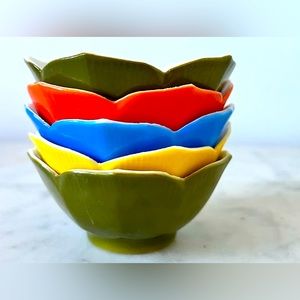 VINTAGE Porcelain Tulip Lotus Rice Bowls- set of 5